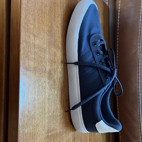 EUC adidas Vulc Raid3R Men's Skateboarding Casual Eco Canvas Shoes size 13 - Picture 6 of 7